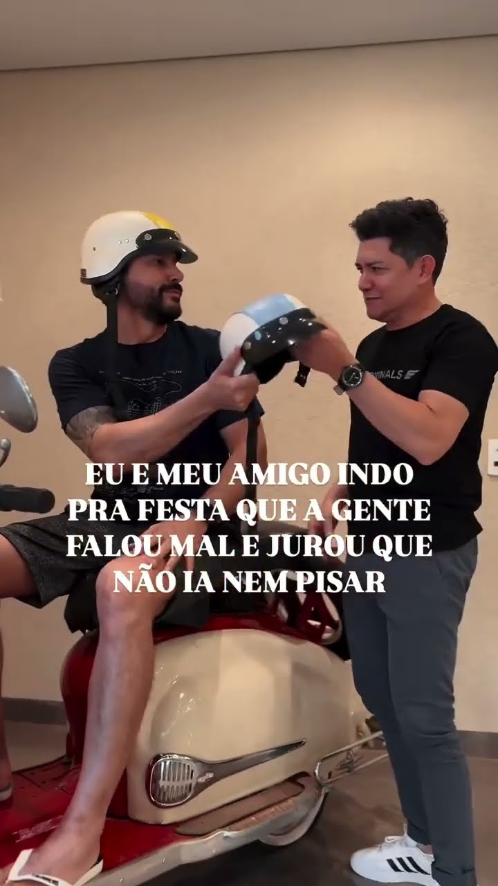 Marca aí o @ do seu casca de bala que não perde uma festa com você ?#DaPlayNaPlaylist