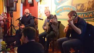 Mike Mcgoldrick and John Carty at The Crane Bar Galway. July 2022.