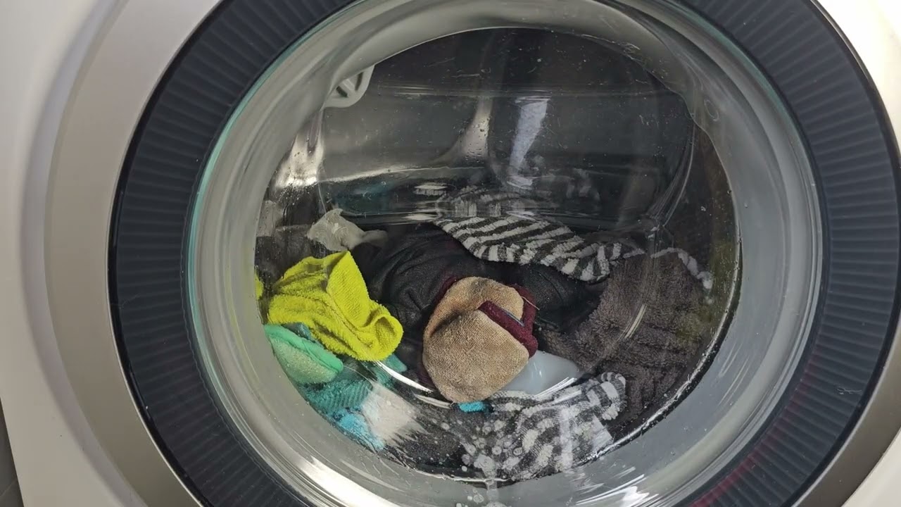 -✨ ASMR Washing Machine Deep Clean Vibes  AEG Lavamat 60° vs Heavy Workwear & Towels 🧺