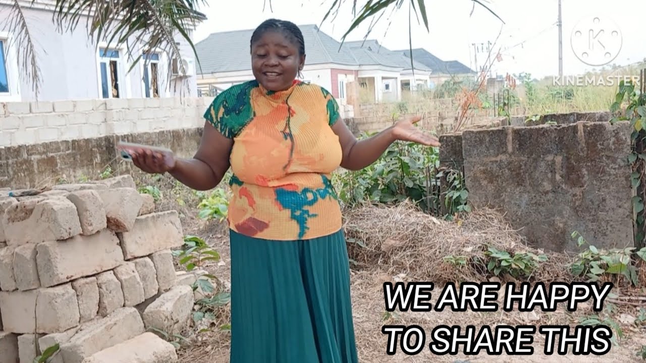 Наша большая мама подарила нам подарок, чтобы поддержать наш магазин и увеличить продажи.