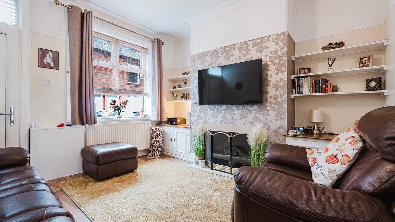 Oak Grove, Urmston - VitalSpace Estate Agents