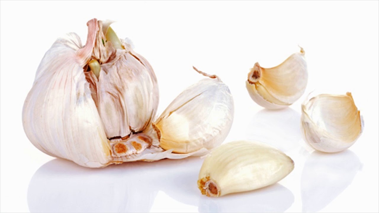 Eliminate Your Nail Fungus With Garlic Natural Home Treatment For