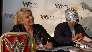 Wwe Superstars Autograph Session At Wem