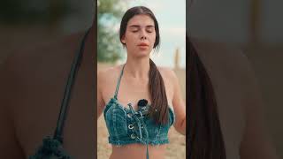 BREATHE & LENGTHEN | Liza’s Outdoor Stretching for Beginners