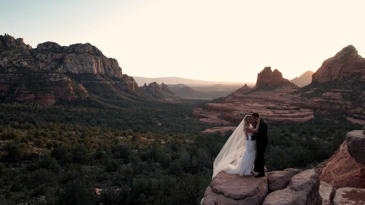 Krista and Jonathan's Elopement at Merry Go Round | Sedona, Arizona