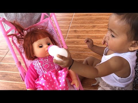 Balita Unboxing Mainan Anak Boneka Bayi Lucu Bisa Nangis - Kereta Dorong Bayi. 