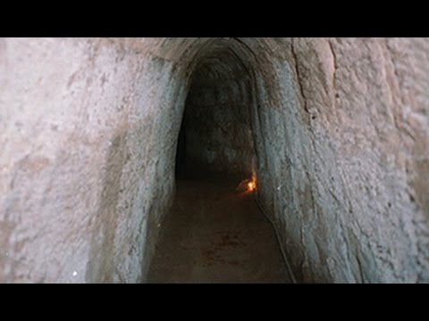 Wideo: Tajne Tunele W Rumuńskiej Górze - Alternatywny Widok