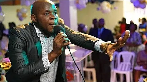 Mwen pa gen mo pou mwen diw msi - Adoration Avec A...