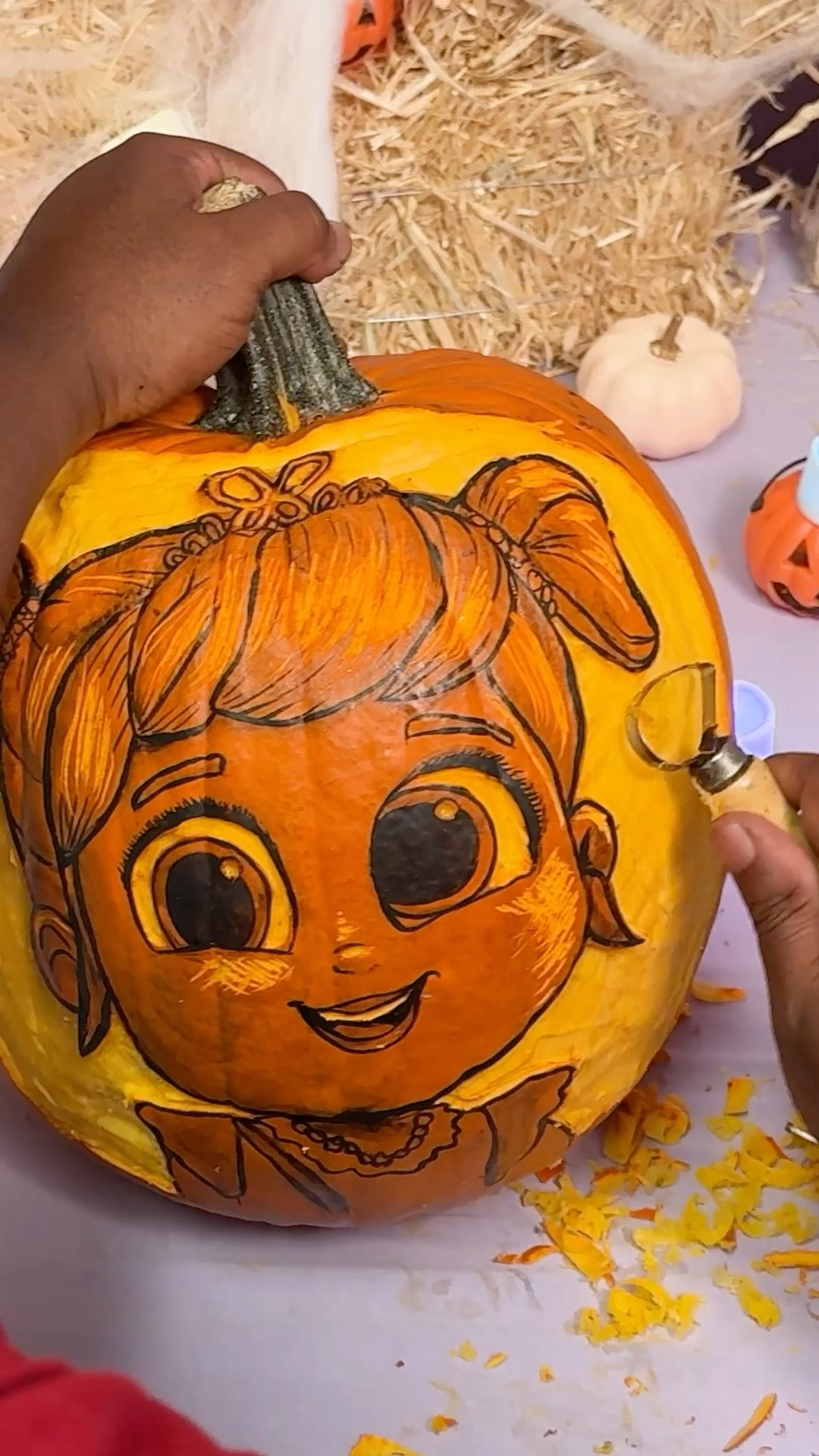 Jill the Witch on the pumpkin! Carving Pumpkins with Little Angel ? #halloween #littleangel #shorts