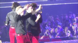 141108 SS6 HongKong - Walking Part 2 (LeeTeuk Focus)