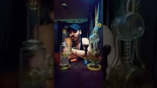little G at it agian taking dabs and bong rips enjoy 18+
