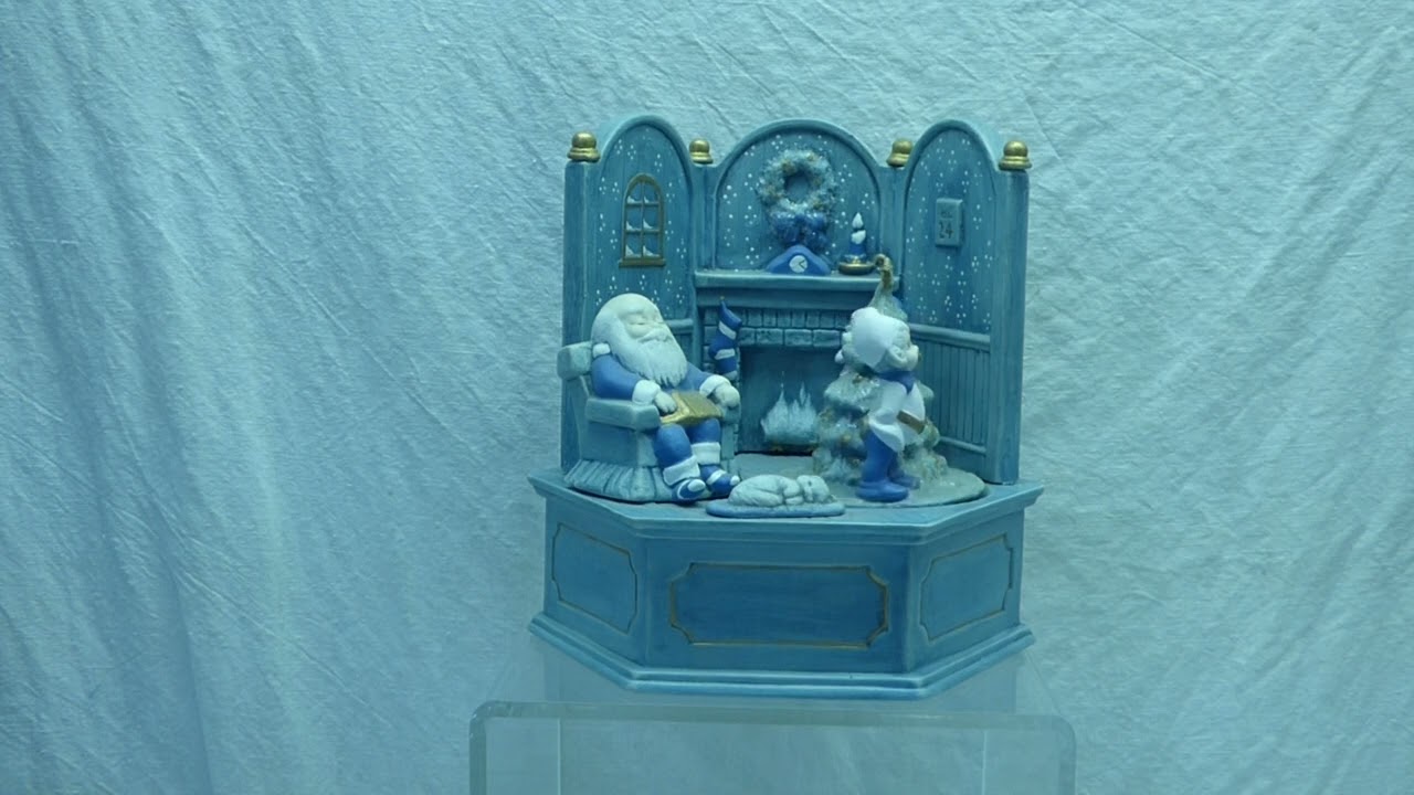 Scioto Molds Ceramic Santa Music Box Plays White Christmas
