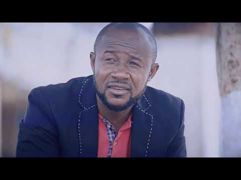 Joseph Berakah- Il est la (vidéo officielle) by Paul Koffi