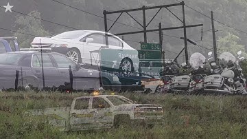 One dead in three-car wreck on I-435, south of stadiums