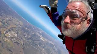 ron SKYDIVES!!!