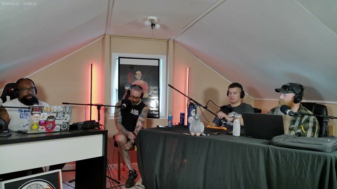 Cold War, Hot Engines: Apollo 13 and the Space Race Cold War, Hot Engines: Apollo 13 and the Space Race