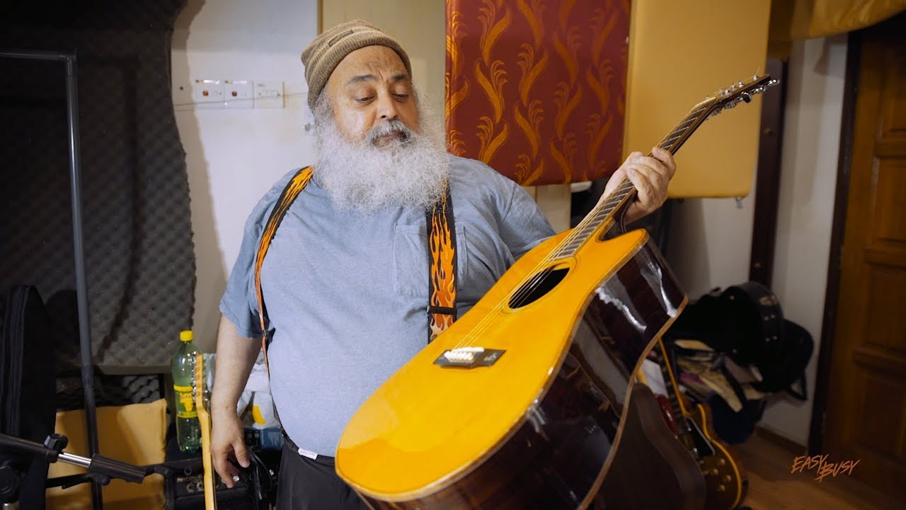 Raggysville Studio Tour With Singer-Songwriter Raggy Singh || Easy Busy TV