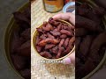 The intangible cultural heritage delicacy Dingjia Crispy Whistle from Guiyang can now be p
