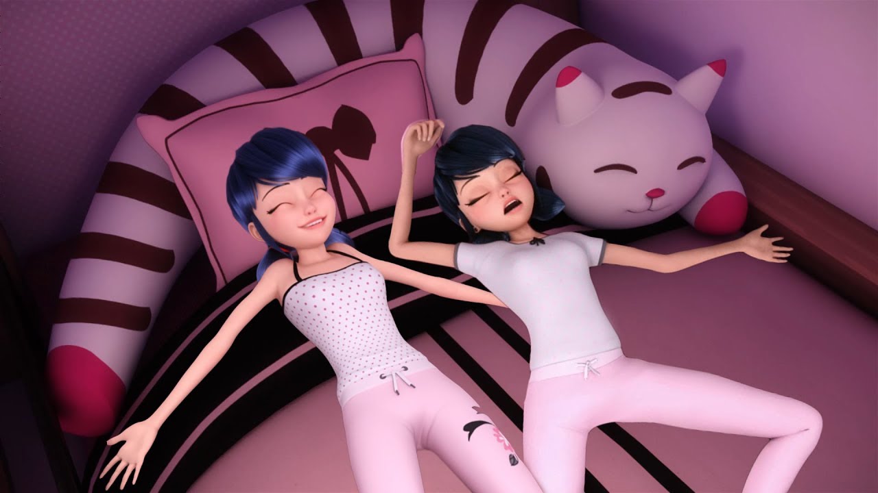 Marinette Sleeps With Marinette Miraculous Craziness Youtube