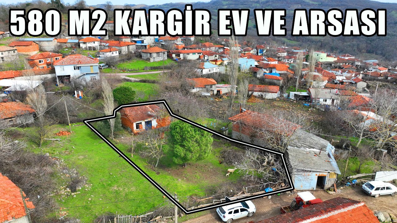 1438 -  (SATILDI) Kaz Dağlarında Harika Köyün İçinde 580 m2 Kargir Ev ve Arsası