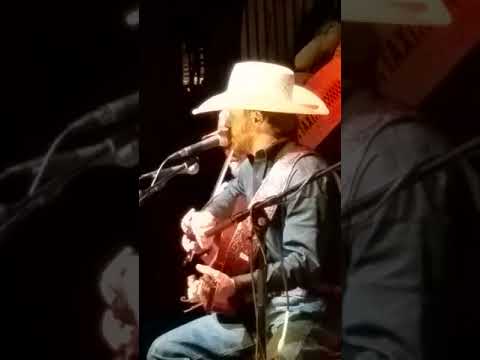 Cody Johnson The Only One I Know (Cowboy Life) Acoustic Set at Dosey Doe Cafe 7-13-2016