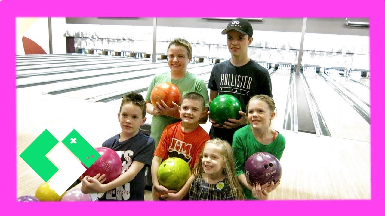 WINTER BREAK BOWLING (12.23.14 - Day 998) | Clintus.tv