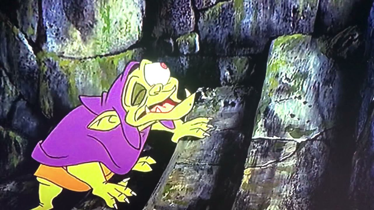 The Black Cauldron (1985) Creeper gives bad news to the Horned King