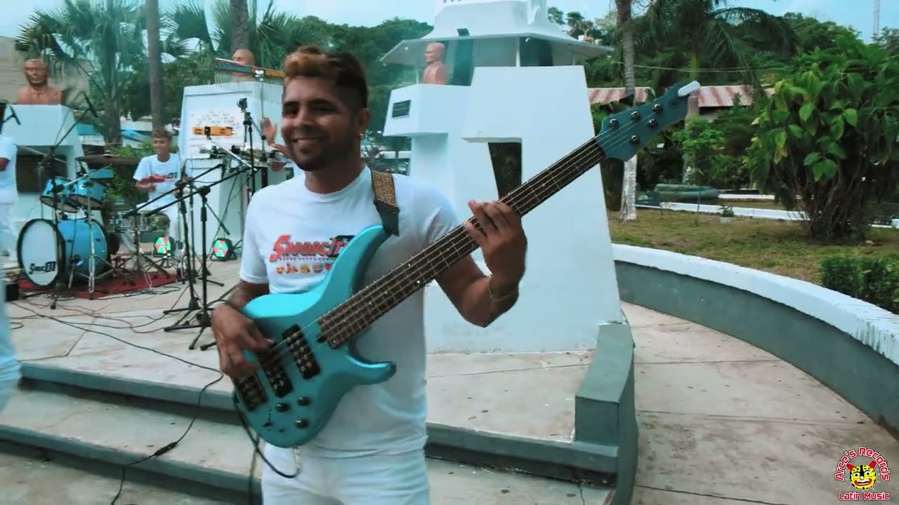 Saborcito 01 - Popurrí De Cumbias No 1 (En Vivo)