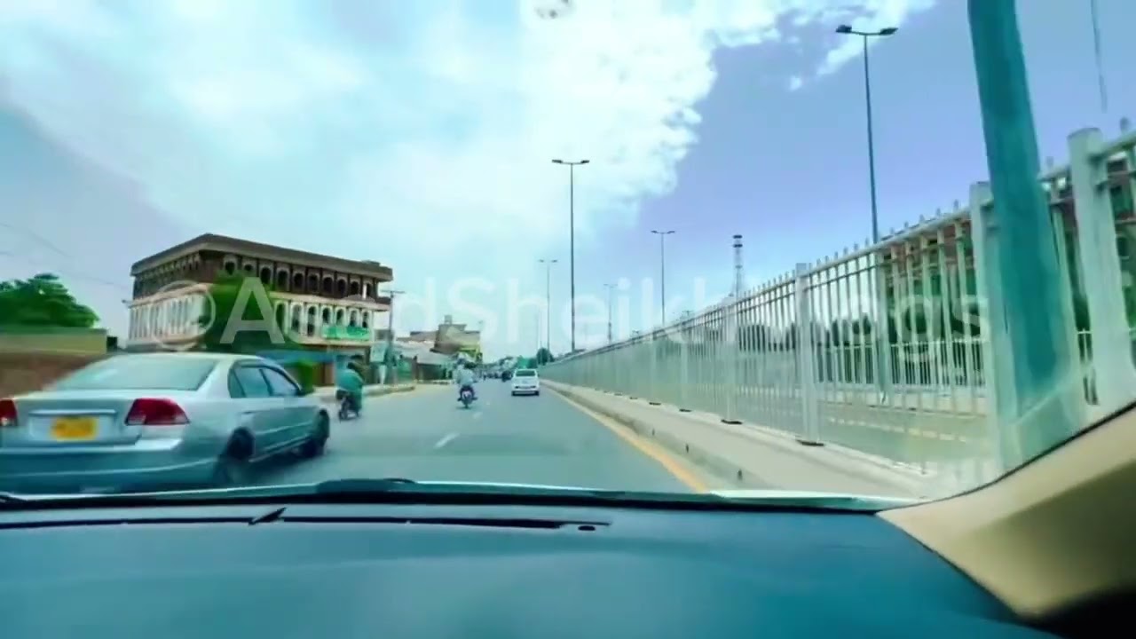 Exploring the Beauty of Bosan Road Multan 