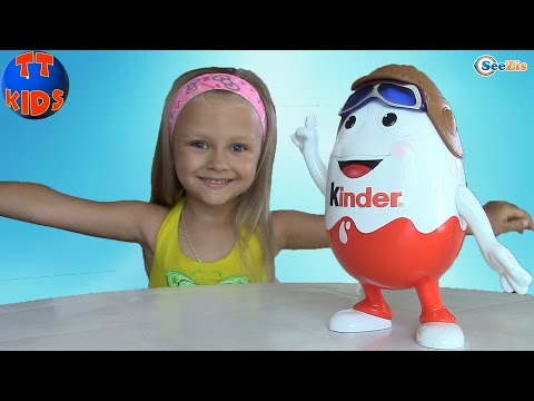 Киндер Пилот – Ярослава открывает Киндер Сюрпризы. Игрушки для детей Kinder Surprise AVIATOR PILOT