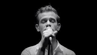 Video thumbnail of "Josef Salvat - Shoot and Run (Live)"