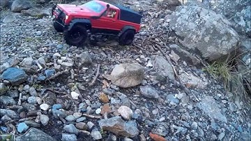 Axial Scx10 Jeep Comanche Off Road Test