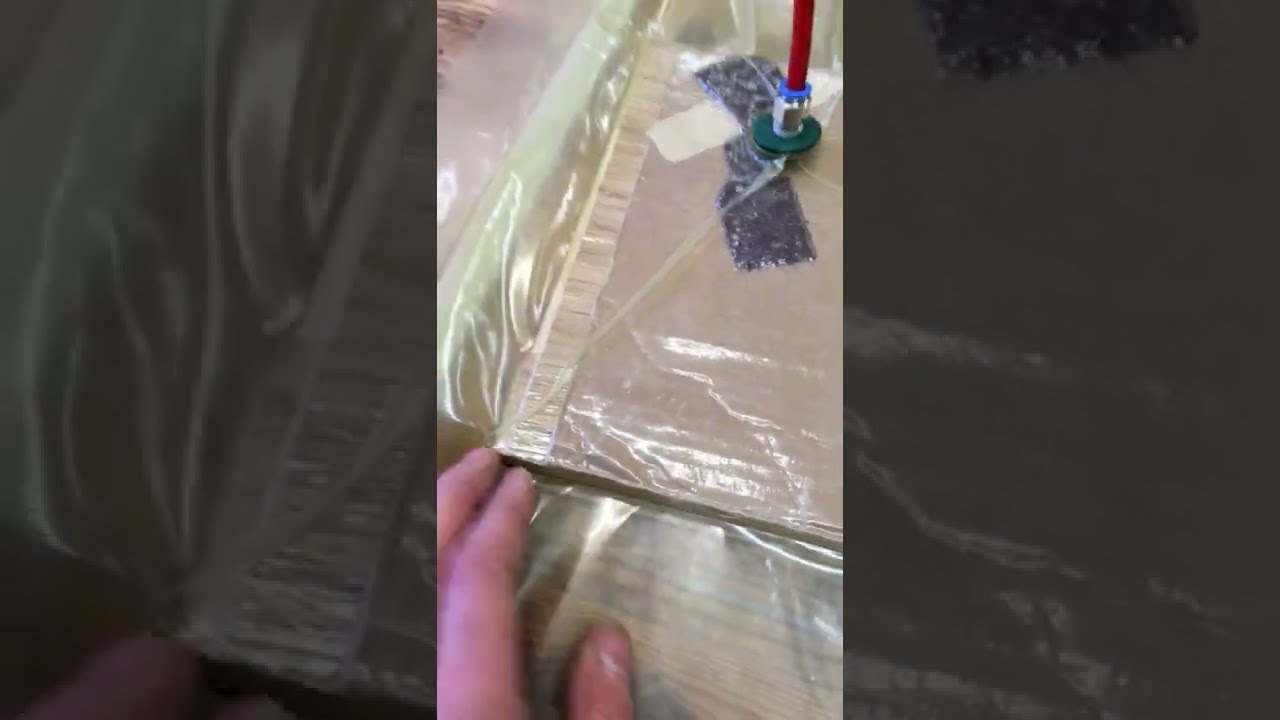 Veneering a shelf with the help of a Bagpress, part 4