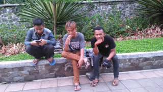 Le Anak Langit Truk Andriano Choky Angkot