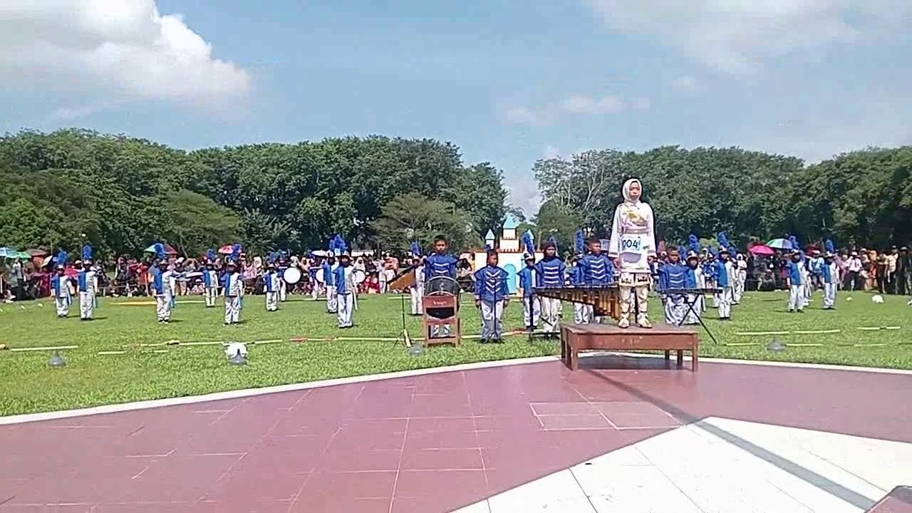LOMBA KONSER KREATIF DRUMBAND GITA SURYA SDS MUHAMMADIYAH TANJUNG PURA#drumbandlangkat