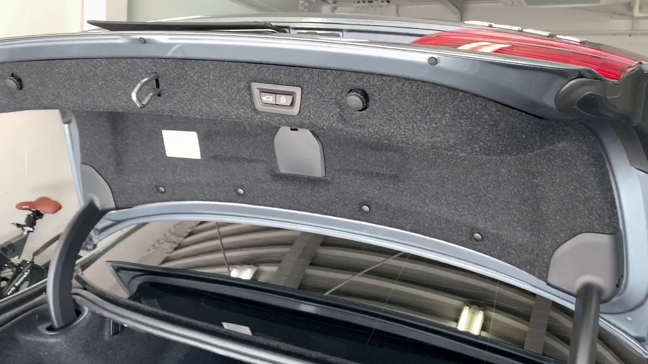 Bmw G30 523d 電動パワートランク 施工 Youtube