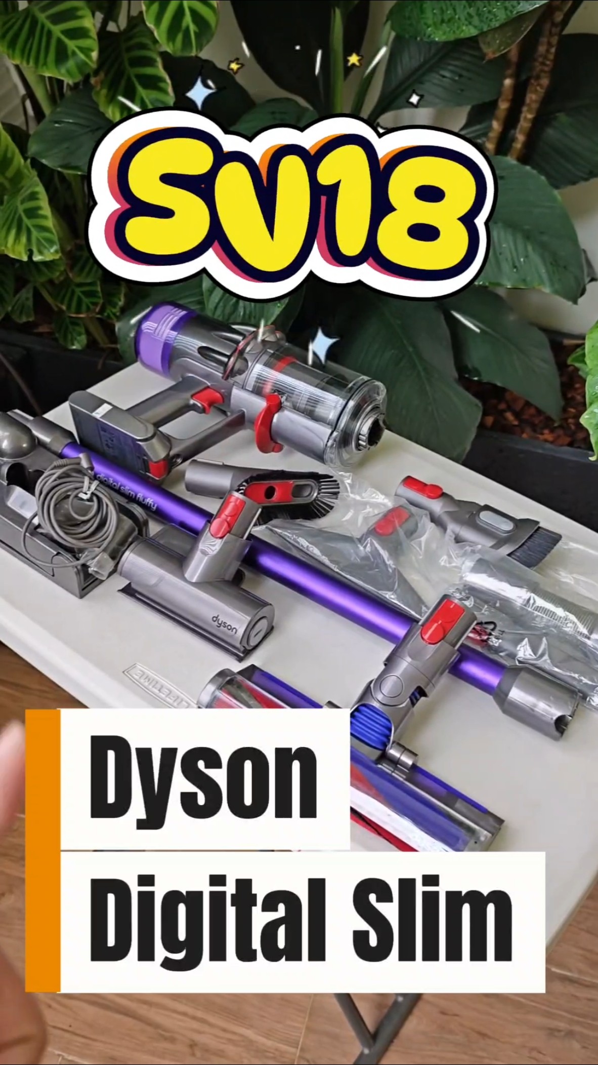 Dyson Digital Slim SV18 vacuum cleaner - lightweight, stylish