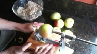 How to use the Pampered Chef Apple Peeler