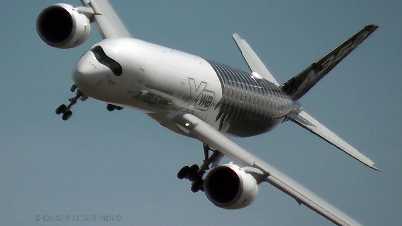 airbus a350 xwb pilot flies his plane like a jet fighter youtube