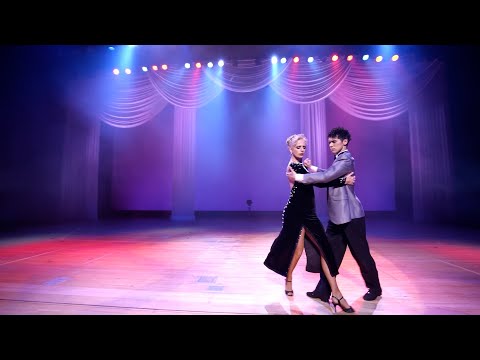 アルゼンチンタンゴ Carolina Alberici & Axel Arakaki
