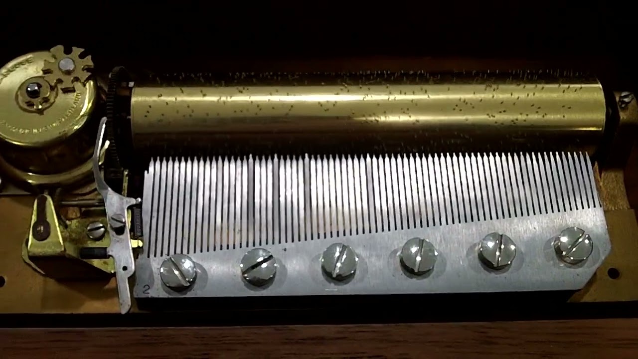 Vintage Swiss Reuge Music Box 72/3