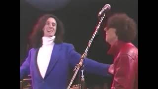 Seguir Viviendo Sin Tu Amor - Luis Alberto Spinetta con Gustavo Cerati, Fito Páez y Zeta Bossio