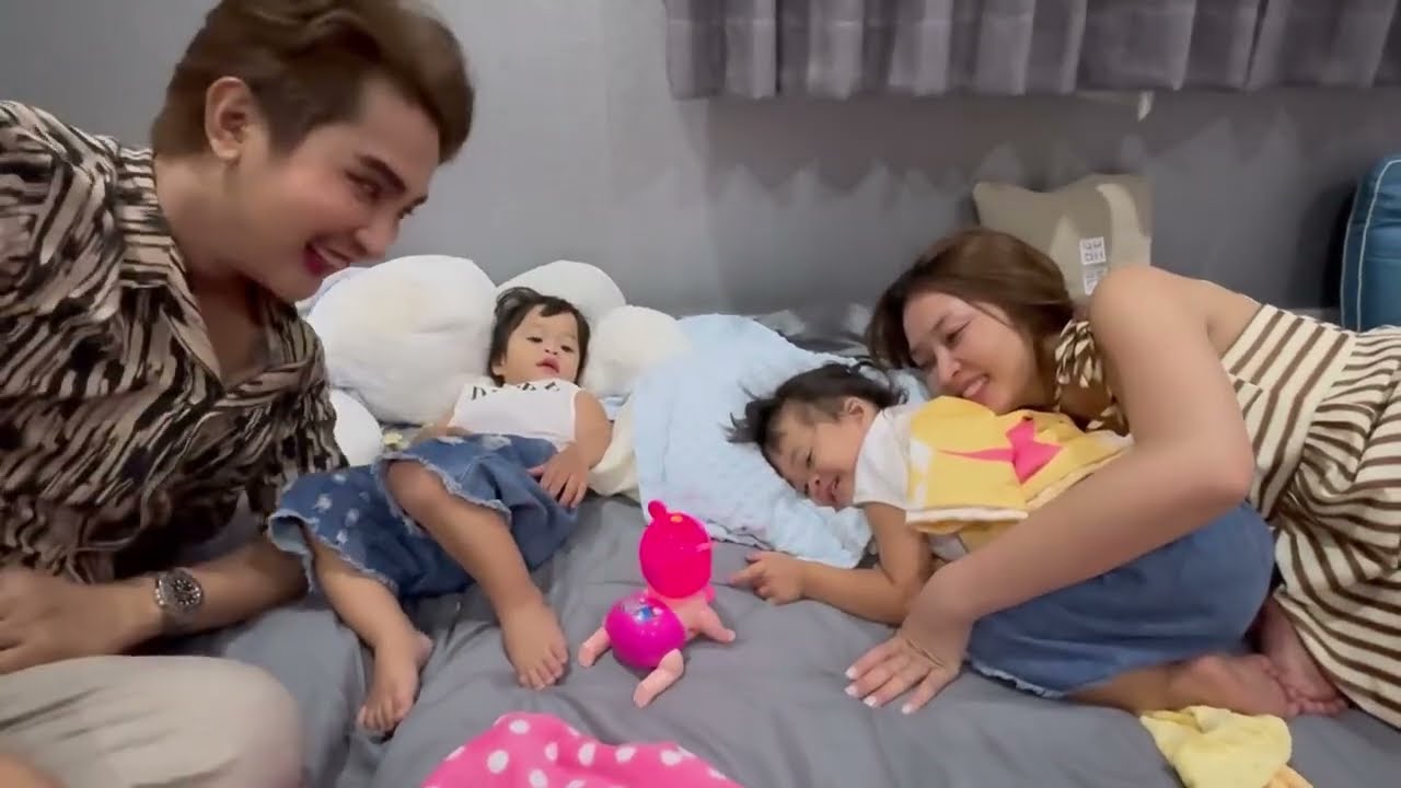 น้องเพชรน้องพลอยได้นอนกับคุณพ่อคุณแม่ครับ #บอยศิริชัย #แอนอรดี #ลูกของแอนบอย