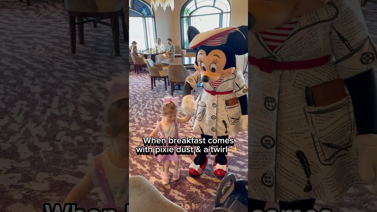 When breakfast comes with pixie dust & a twirl ✨ 