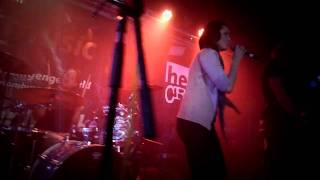 Almost Famous Club, Alanis Morissette - Ironic, headcrash (november '10)