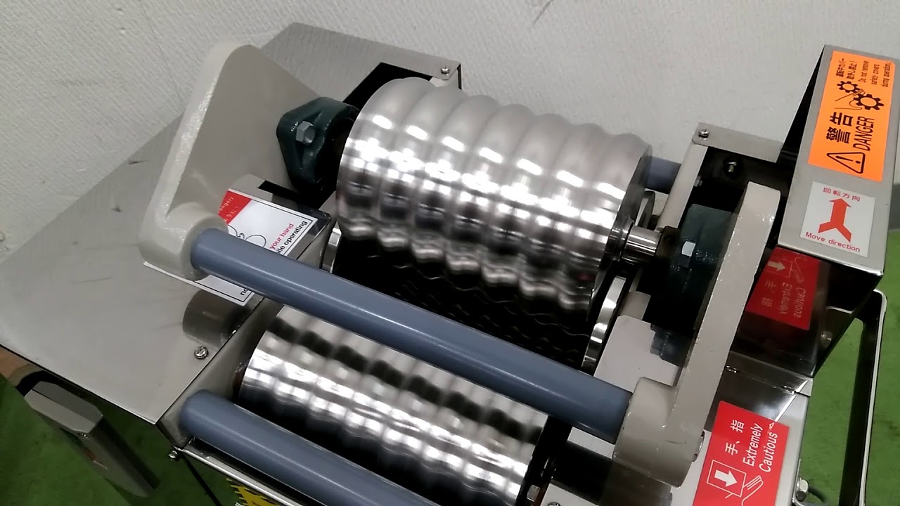さぬき麺機 ローリングプレス RP1型P 動作確認 - YouTube