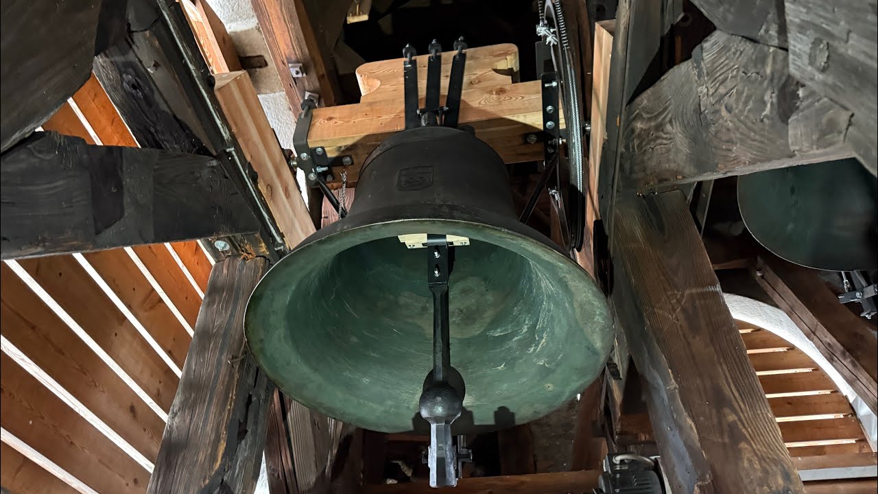 St. Johann in Tirol (A-Tirol) Geläute der Dekanatspfarrkirche Mariä Himmelfahrt 