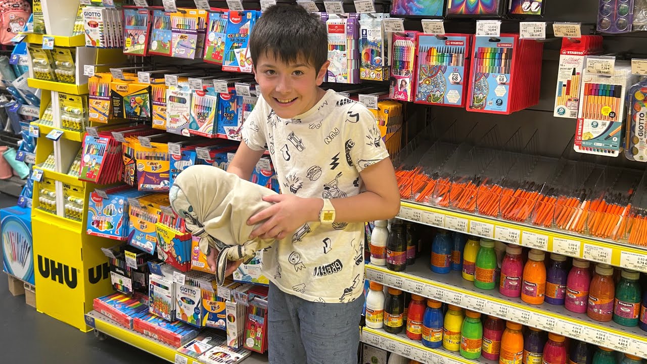 CHASSE AUX FOURNITURES SCOLAIRES 2025 DE MAËL !