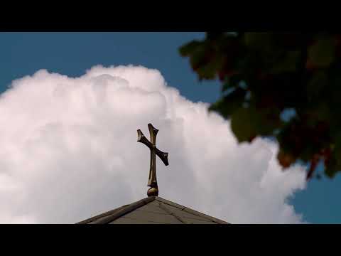 გიორგი გახარიამ მოქალაქეებს მარიამობა ხობის ღვთისმშობლის მიძინების ტაძრიდან მიულოცა