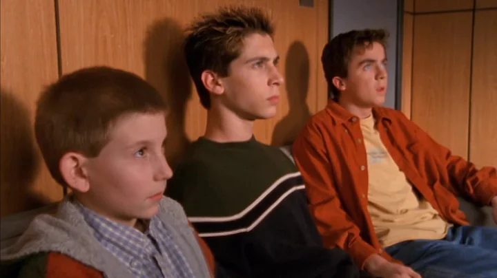 Malcolm in the middle -Reese,Dewey and Malcolm go ...